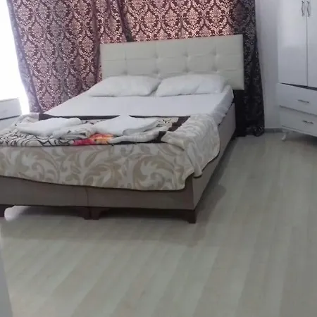 Отель Rotana 5*