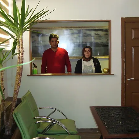 Rotana Otel